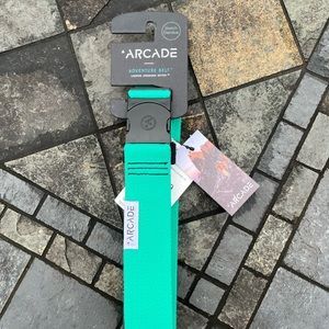 Arcade Ranger Splice Webbing Belt in Astro/Black NWT